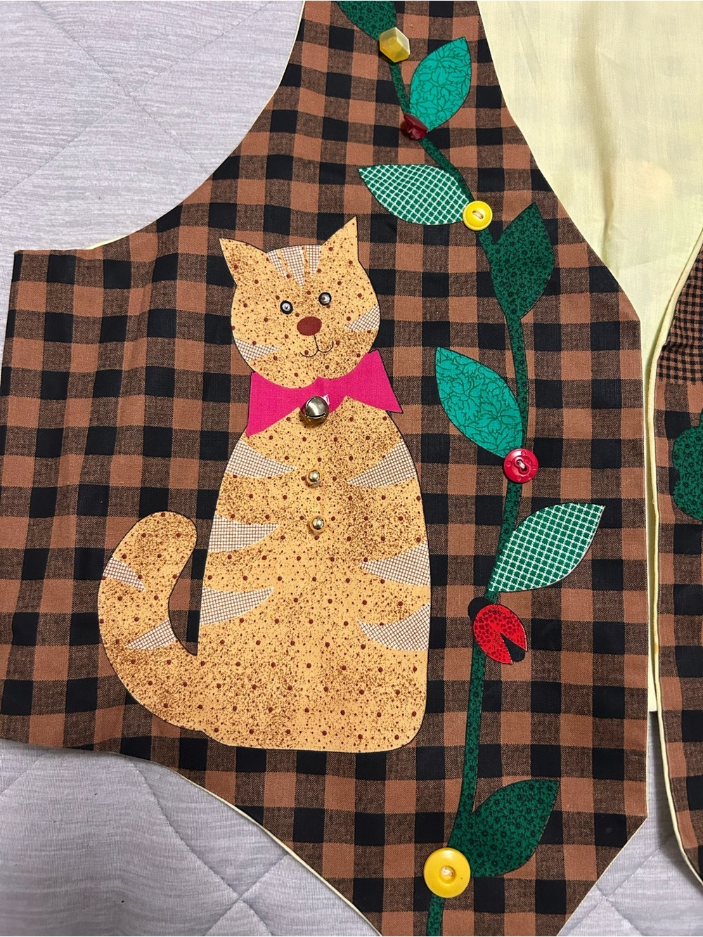 Vintage 90s Women’s XL Handmade Spring Cat Flowers Garden Vest - Picture 3 of 7